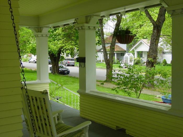 كويور دي أليني، أيداهو The Mcfarland Inn Bed And Breakfast المظهر الخارجي الصورة